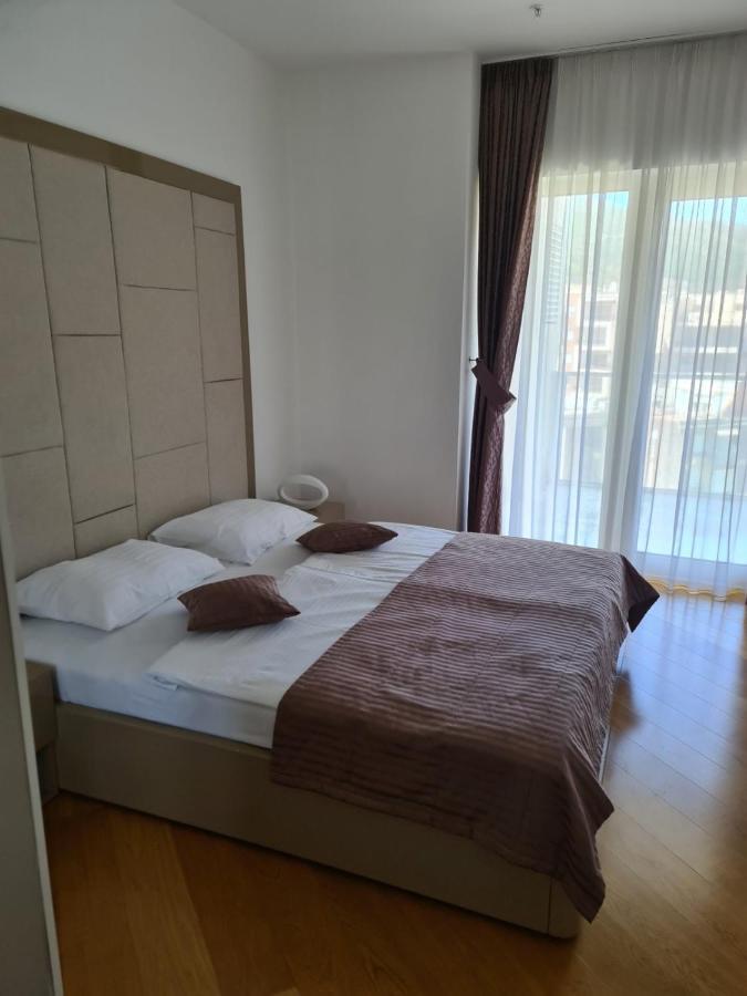 Tc Big Apartments Будва Екстериор снимка